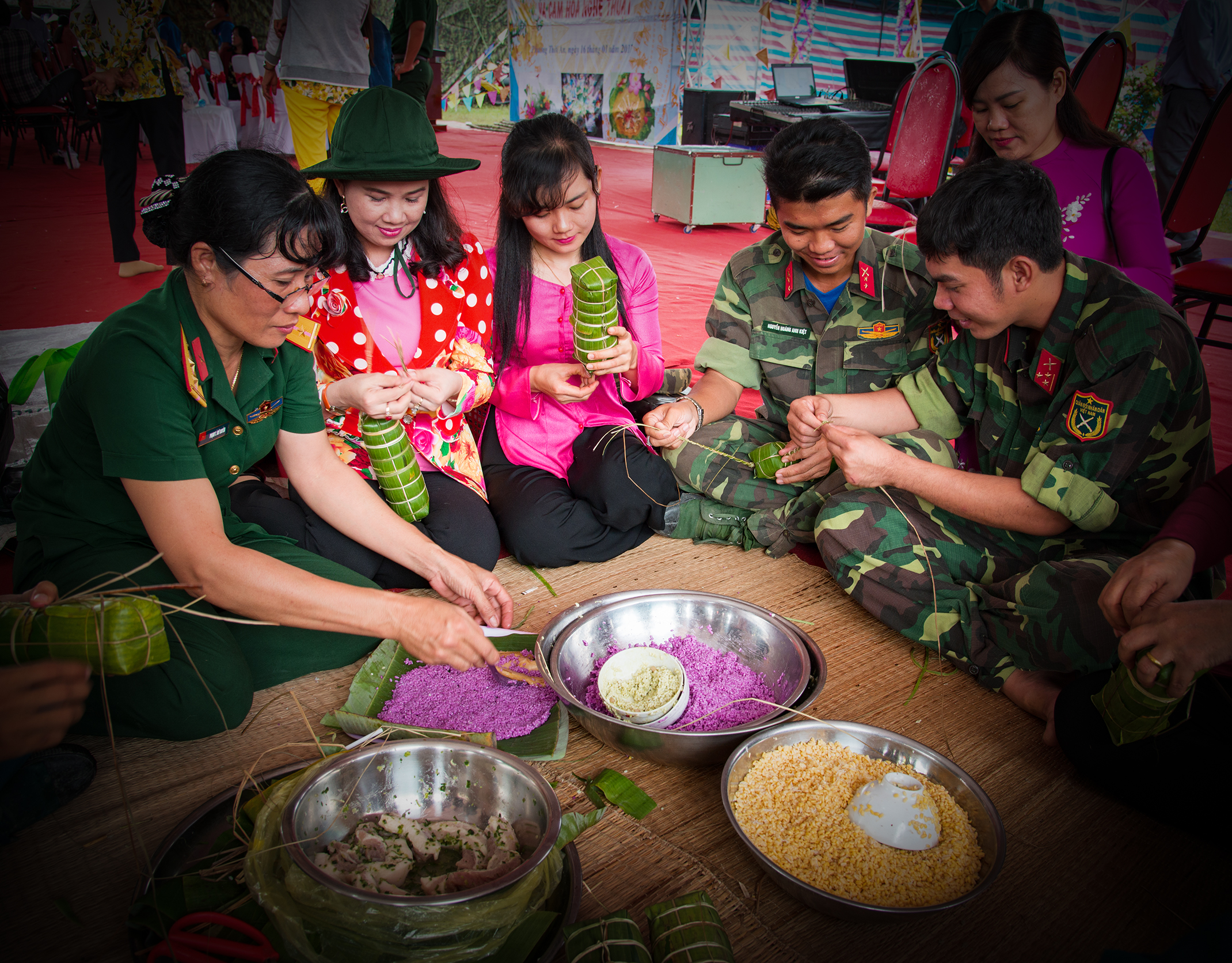 Đổi mới phương pháp, phong cách lãnh đạo, chỉ đạo xây dựng LLVT vững mạnh toàn diện

